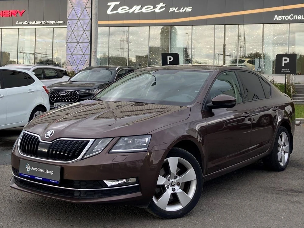 Skoda Octavia Style 1.8 AMT (180 л.с.)
