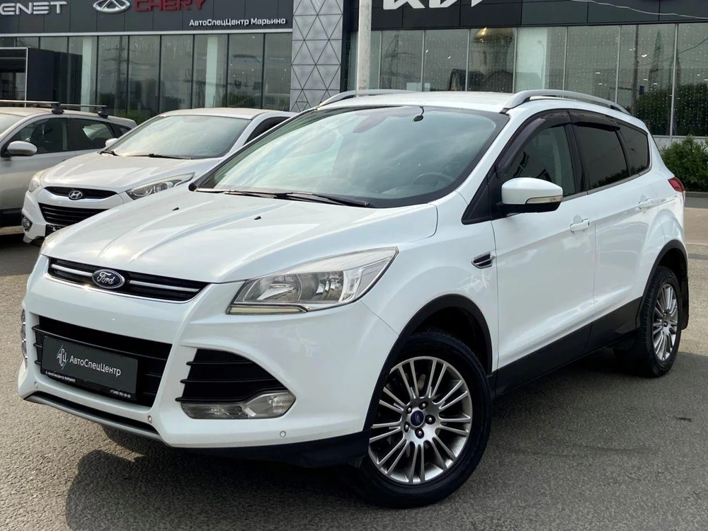 Ford Kuga Titanium 1.6 AT 4WD (150 л.с.)