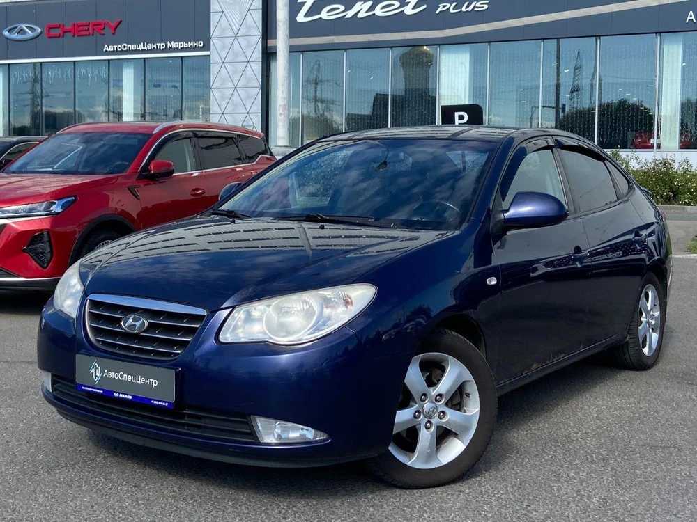 Hyundai Elantra Optima 1.6 MT (122 л.с.)