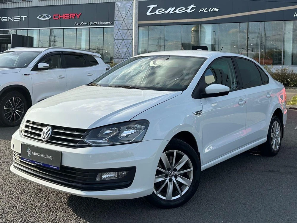 Volkswagen Polo LIFE 1.6 MT (110 л.с.)