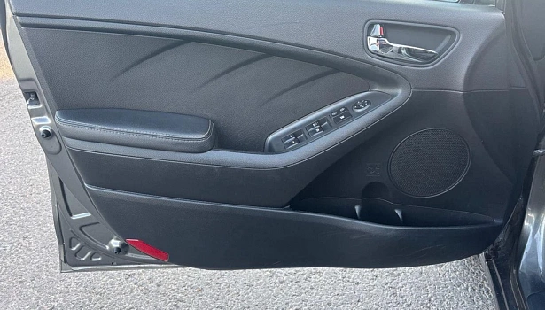 Cerato Luxe 1.6 AT (130 л.с.) фото 12