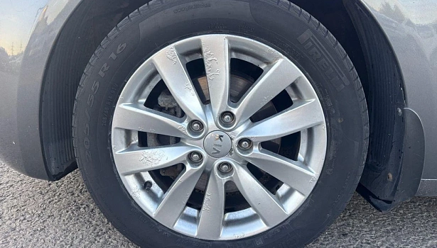 Cerato Luxe 1.6 AT (130 л.с.) фото 11