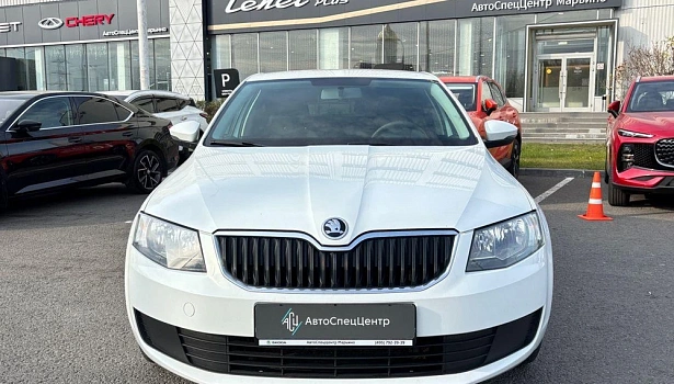 Octavia Active 1.6 AT (110 л.с.) фото 3