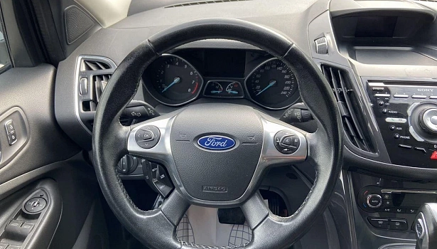 Kuga Titanium 1.6 AT 4WD (150 л.с.) фото 14