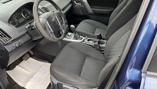 Freelander Base 2.2d AT 4WD (152 л.с.) фото 10