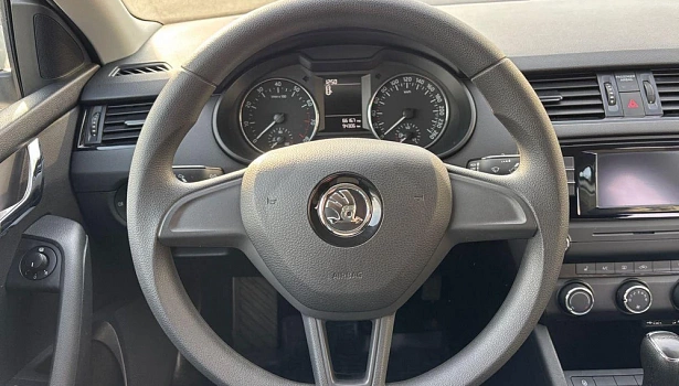 Octavia Active 1.6 AT (110 л.с.) фото 14