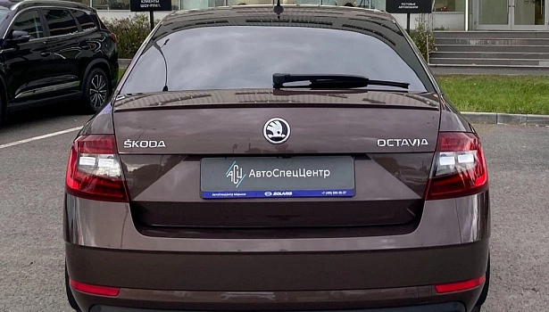 Octavia Style 1.8 AMT (180 л.с.) фото 6