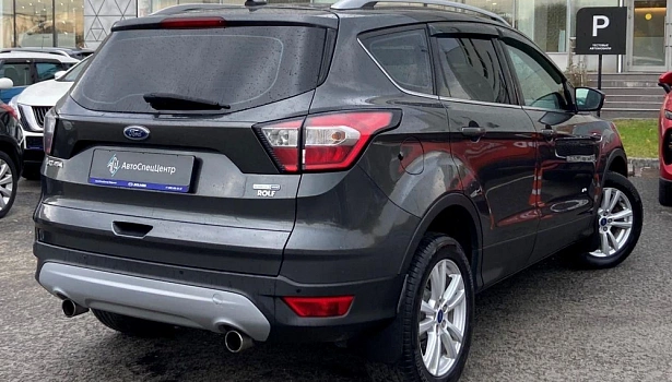 Kuga Trend Plus 1.5 AT 4WD (150 л.с.) фото 4