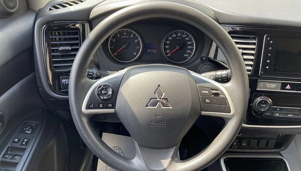 Outlander Inform 2.0 CVT (146 л.с.) фото 13
