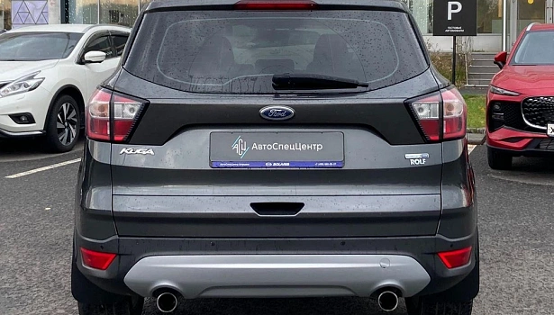 Kuga Trend Plus 1.5 AT 4WD (150 л.с.) фото 6