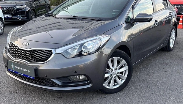 Cerato Luxe 1.6 AT (130 л.с.) фото 1